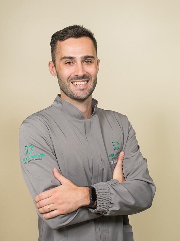 Dr. Carlos Vinicius Agnes